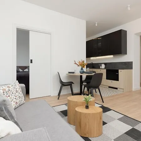 Warsaw Central Apartment 10 Min Walk From Palace Of Culture & Science By Noclegi Renters Exterior photo
