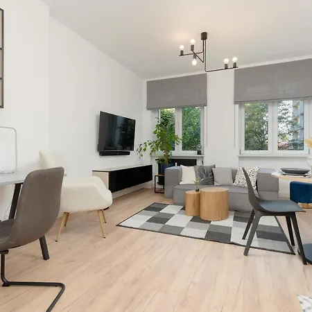 Warsaw Central Apartment 10 Min Walk From Palace Of Culture & Science By Noclegi Renters Exterior photo