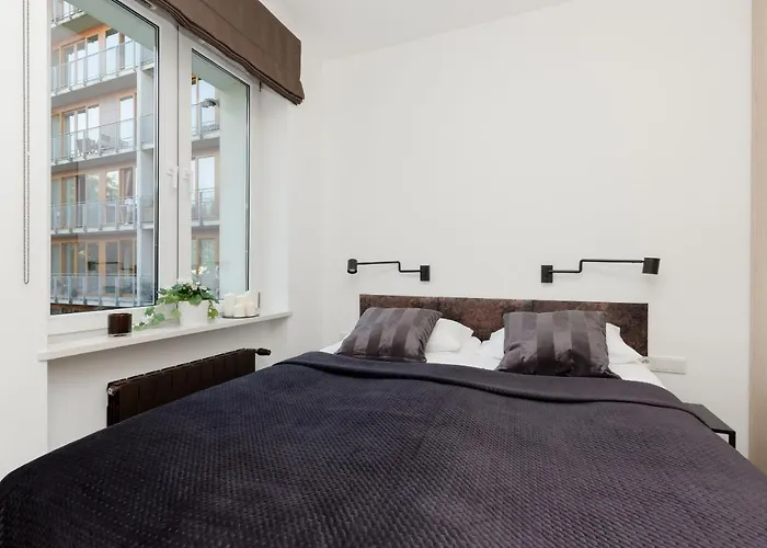 Warsaw Central Apartment 10 Min Walk From Palace Of Culture & Science By Noclegi Renters